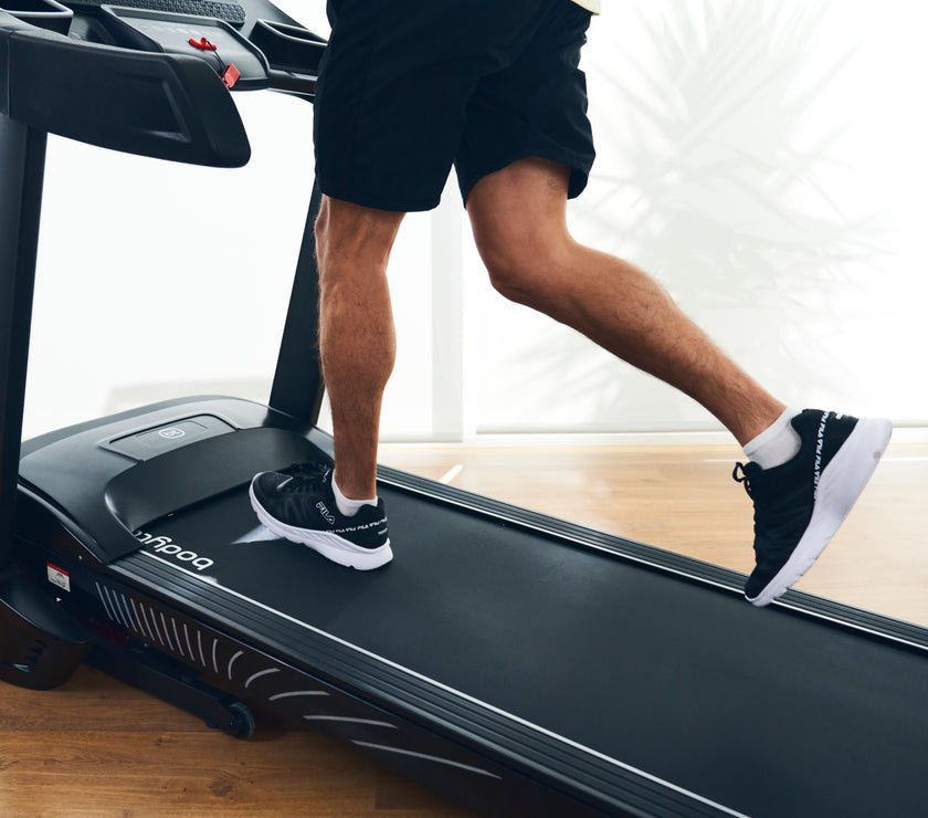 Active RUN 600 Smart Screen Treadmill