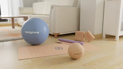 Ensemble de yoga en liège : tapis, ballon de gym, bloc de yoga et balle de massage 